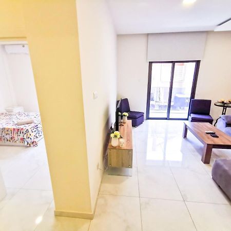 The White Pearl Apartment Larnaca Extérieur photo