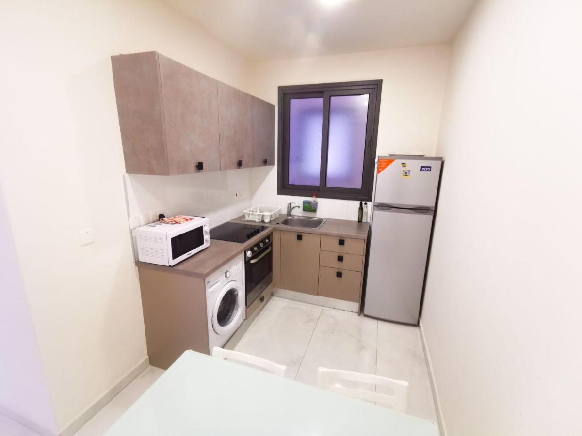 The White Pearl Apartment Larnaca Extérieur photo